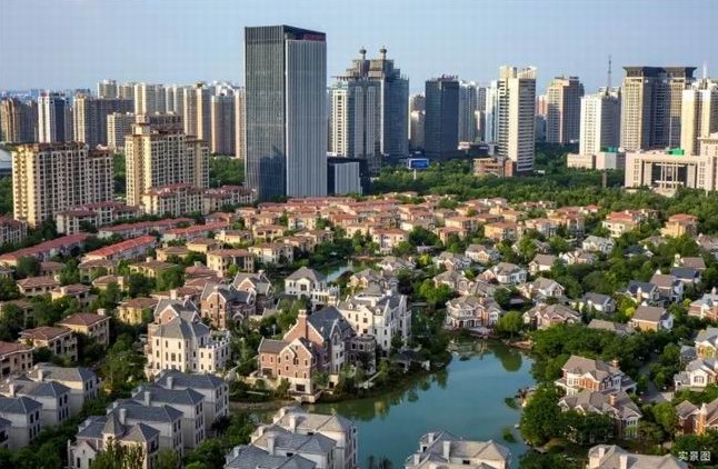 国宝花圃 | 城央藏墅 ，毕生一遇